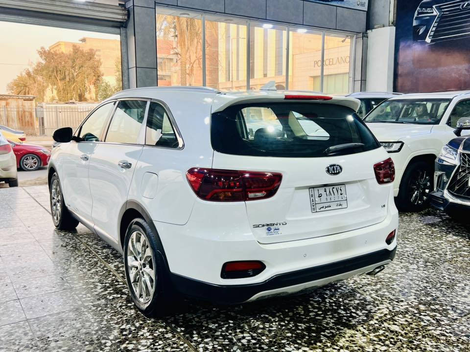 السلام عليكم 

سورنتو 2019 فول موصفات 

ماشية 68 الف 

السعر 245 وبيهاء مجال 

السونار موجود بل نشر 

الاتصال ***********

العنوان بغداد زيونة مقابل ملعب الشعب
