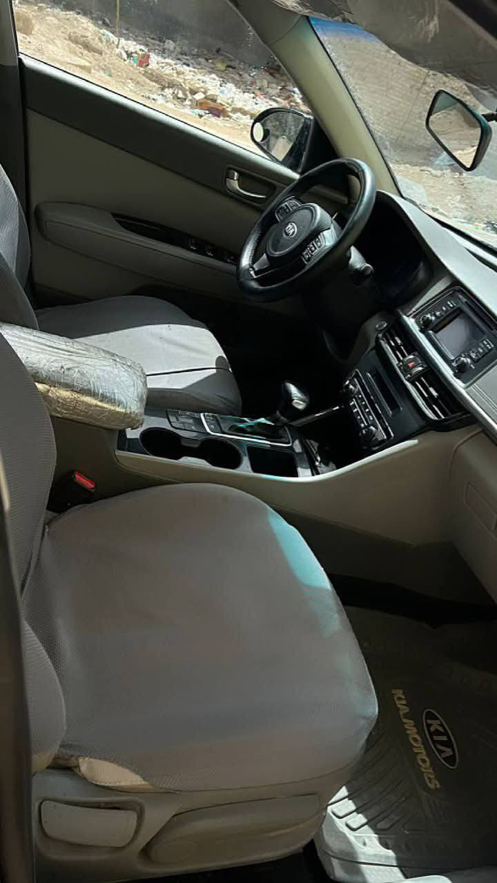 اوبتيما مديل 2016الشكل الجديد بصره حره بسمي تحويل ثاني يوم سنويه جديده رقم انكليزي جديد وارد امريكي داخله كلين كفاله من الصبغ والفتح كله بلاديه مواصفات Ex فول الاخير حته تبريد خلفي كشنات جلد لونين بصمه هواي مواصفات  وكير كفاله مكينه 2400 مكفوله من الفتح وتبخير ماشيه 100الف تبريد ثلج تخم تأير جديد حداديه جديده كلشي بيه بلاد مكان السياره السماوه السعر 130وبيها مجال بسيط 

*********** رقم الهاتف 

***********رقم الواتساب
