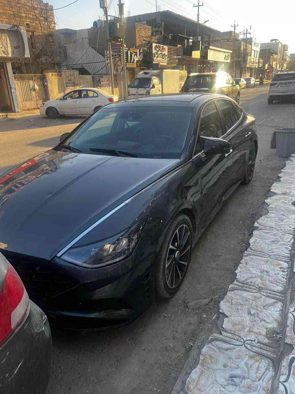 سلام عليكم
  سوناتا  2022
وارد امريكي حادثها جاملغ وبنيد بامريكا
فول مواصفات للاخير
داخل جلد 
بصمة
فتحة  
رادار 
كامرة
حاساسات حلفية  
رقم واسط معوقين
مكان السيارة بصرة

السعر 155وبيها مجال قليل
*********** البصرة, العراق
