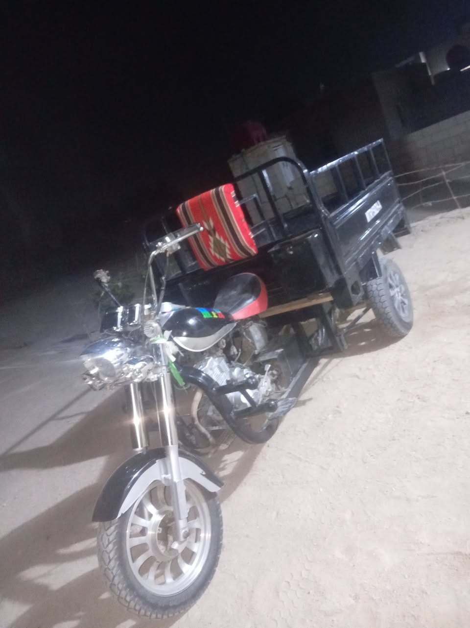 ٢٠١٦أوراق اصولي وكيل جبرين تعمير جديد ستوته نضيفه كلش ماعايزه برقي كفاله عامه تخم تاير كسن كبس مكينه وكير٢٥شرط السعر خاص مكاني وركاء ناحيه الكرامه الموشراي حته لا يعلق
***********
