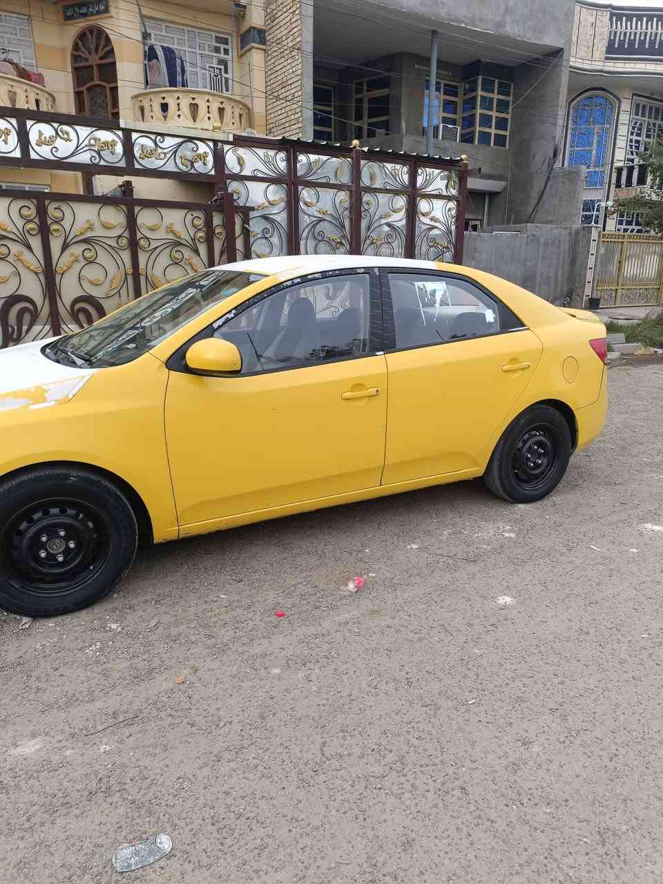 السعر 79 أو بيهه مجال كلش قليل حك الجيه 
سلام عليكم اخواني الكرام كيا سيراتو موديل 2009تكسي كير عادي سياره مكينه البارحه شادهه جديد بعدهه بضمان كير مكينه تبريد تخم تاير كله جديد صدر خلفي أمامي نص عمر سياره جاهزة بوجهك للشارع سنويه 2030 هيئة أو غرامت مصفره تحويل مباشره مكاني بغداد قرب شقق بسمايه أي استفسار اتصل على رقم *********** ما متواجد على فيسبوك 
ملاحظه سياره صبغه وحده بدون قطره معجون فقط بجاملغ الخلفي على كد شبر غيرهاذه الحجي اكفلهه كفالة عامه السونار مرفق مع المنشور الشراي يتصل وبيه خير وتدلل
