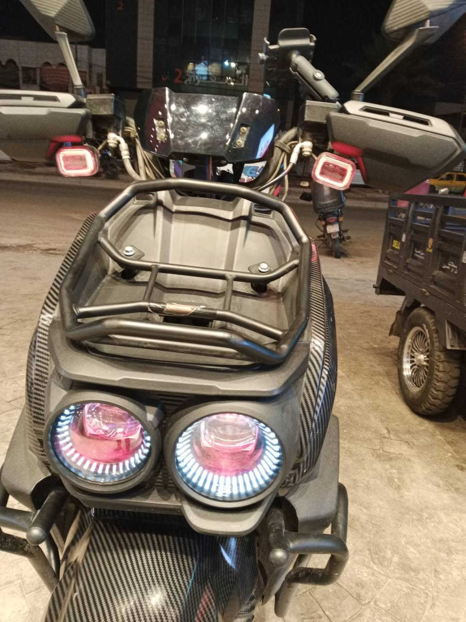 ابادجي استخدام شهرين فقط اخت الزيرو مكان الدولعي
السعر مليون وربع وبيه مجال
***********
