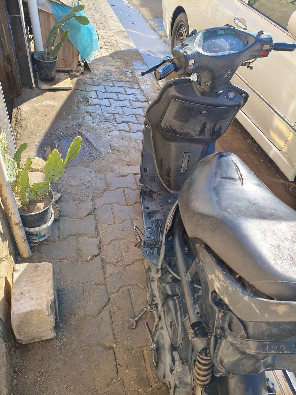 دراجه لبيع نكره سلف دراجه حلوه وناعمه اوراق سعر 325
عنوان نجف حي ميلاد ***********
