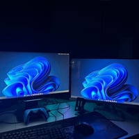 حاسبه نظيفة وشاشة للبيع  مواصفات الحاسبه  Intel i9 9900K RTX 2080 supe...