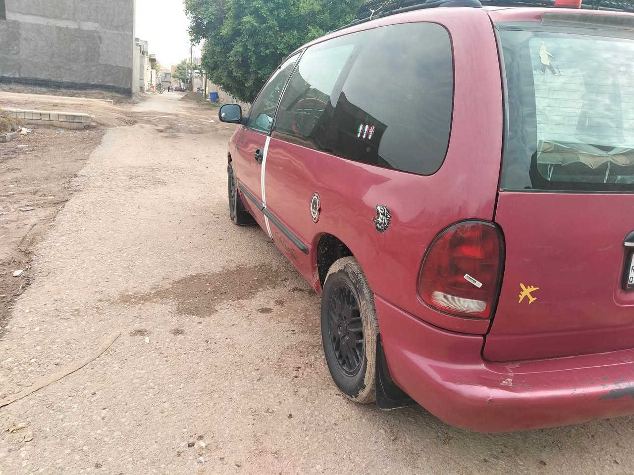 سلام عليكم ورحمة سياره موديل  200 سياره كامله صدر نص عمر  تصال واني بل خدمه   ***********.      ***********
