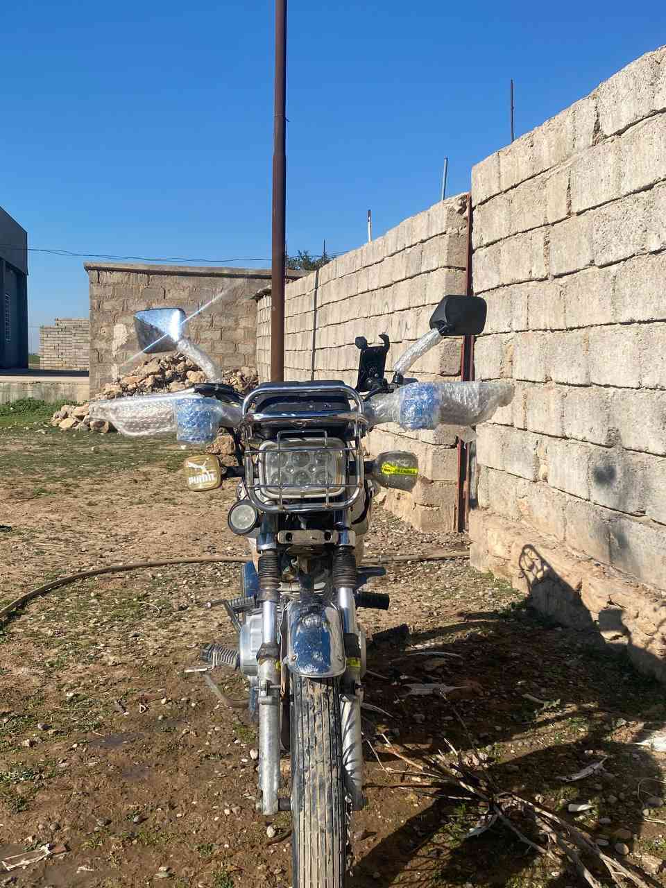 السلام عليكم تايكر2020ابو الدرع 
كهربائيات شقال دبلات شقاله وياله جدد 
السعر 350 وبي مجال


**إذا كنت صاحب هذا الإعلان وتريد حذفه لأي سبب، رجاءا أرسل رسالة إلى الدعم الفني**