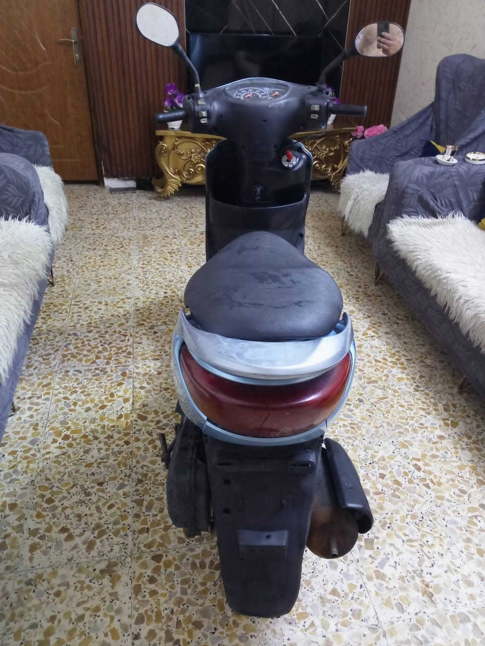 بريز لايت عالي كله شغاله اي نقص مابيه نضافه فول دراجة جديدة لوك السعر 650 بغداد المشتل ***********
