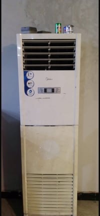 للبيع سبالت كنتوريا ٣ طن شغالات ع فحص تجي تفحص وتاخذ مكاني بغداد حي جا...