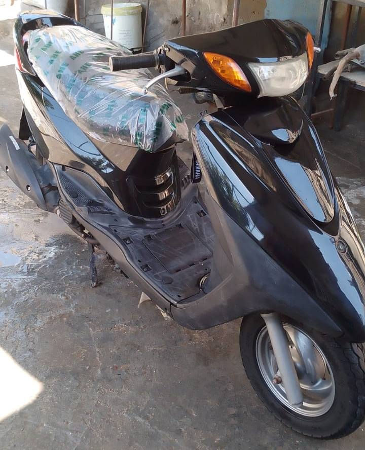 للبيع دراجه اكزز كفاله عامه من كلشي الدراجه كلها امختمه استعمال قليل مال بيت عنوان حله ***********
