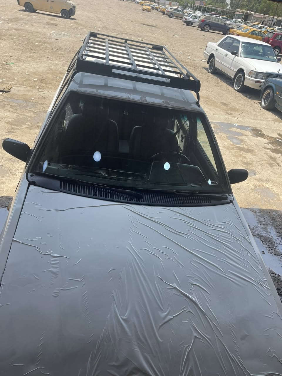 مازدا موديل 90 محرك وكير عادي جيد جداً رقم بغدادنكليزي  السعر27وبيه مجال مكاني بغداد البياع
اتصال ***********
