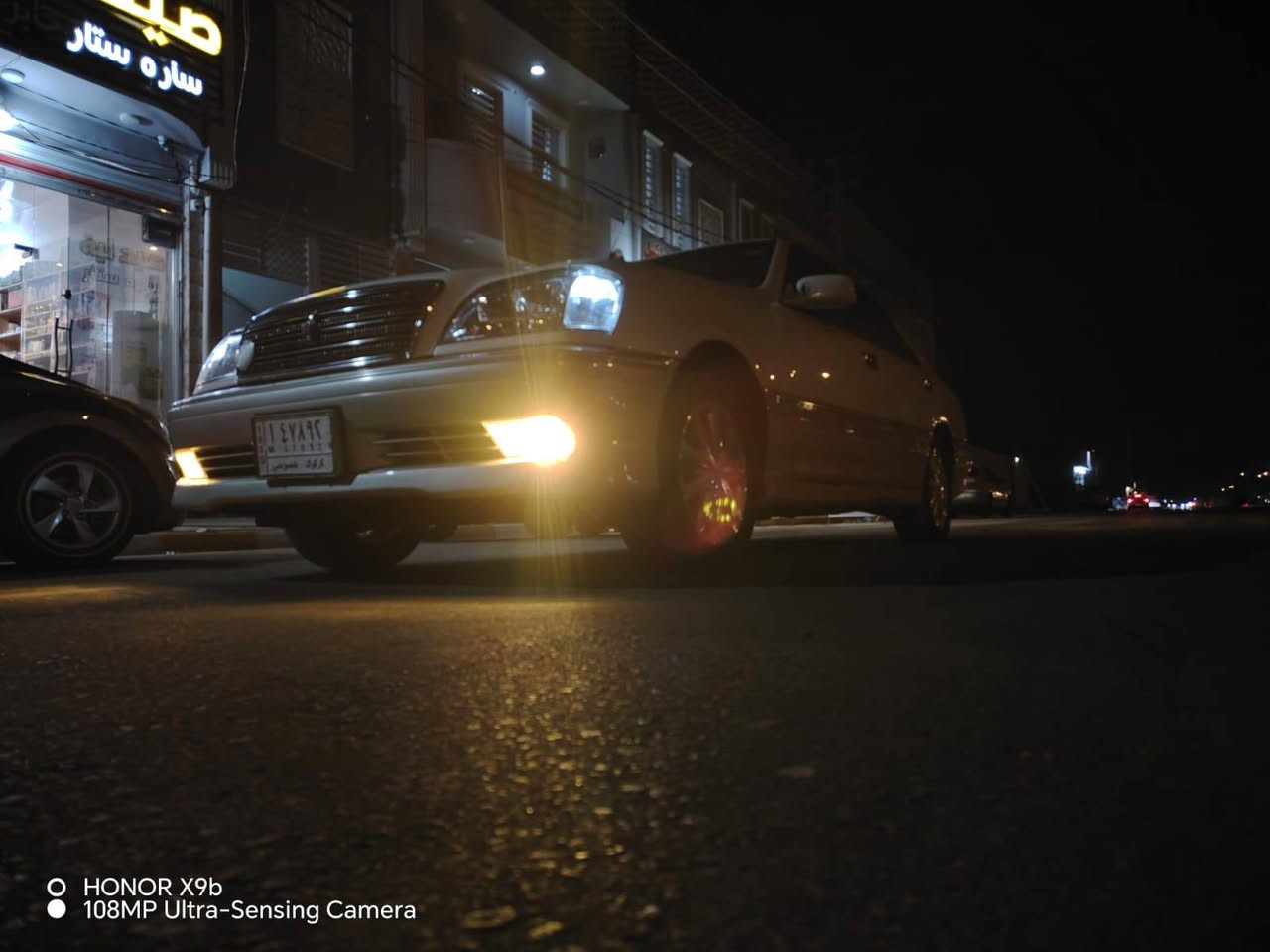 سلام عليكم
للبيع ملكه كركوك مدفوع الكمرك قرصها واصل باقي بس رسوم الرقم ملصق جامه  لوحات حديد
(بيها گصه بدنه اماميه فقط فقط الباقي كفاله )
& مكينه vvt.i شاصي 71 
& مديل 2003 
& دكمتين برده خلفيه
& تحوير النجف فوك وجوه دشبول نجف
& كرستال اصل 
& دركه صاج
& كشنات مخمل
& حداديه اماميه خلفيه نضيفات
& باتري جديد 
& تبريد ثلج + سبلت دوار + تبريد خلفي
& ويل نجمه اصلي 
& تخم تاير 
& كامره خلفيه
& تور كشنات اصلي 
$ 105 وبيها مجال 
مكان السياره النجف
موجود اتصال فقط
***********
