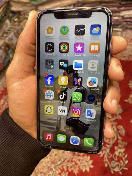 آيفون 11 عادي
مامفتوح وكاله بي خط جوه بلشاشه مامئثر على استخدام 

ذاكره 128

بطاريه81

مداخل اي صيانه شرق اوسط

سعره 200 قفل

مكاني كربلاء

***********
