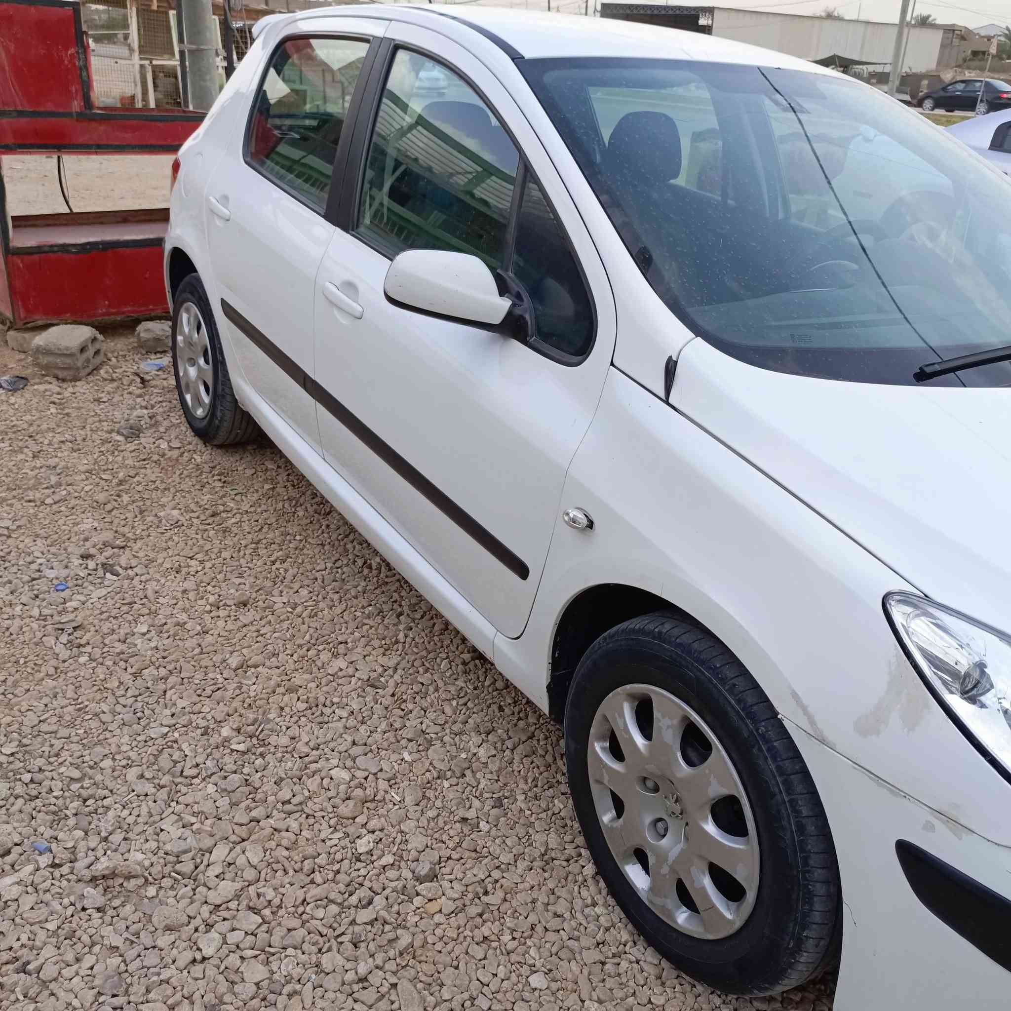 سلام عليكم للبيع بيجو 2006
رقم بابل تحويل مباشر 
مكينه كير خير الله مكينه 1600 لاتنقيص ولا تبخير 
منظومه تبريد جديده شغال
كهربائيات كله شغاله 
تخم تاير 
باتري جديد 
السياره استخدام شخصي 
السياره على الفحص 
السعر 55 ورقه وبيه مجال بصيط 
العنوان الاسكندريه حي العطاء
***********
***********
متواجد واتساب 
واليتصل بي خير ويدلل
