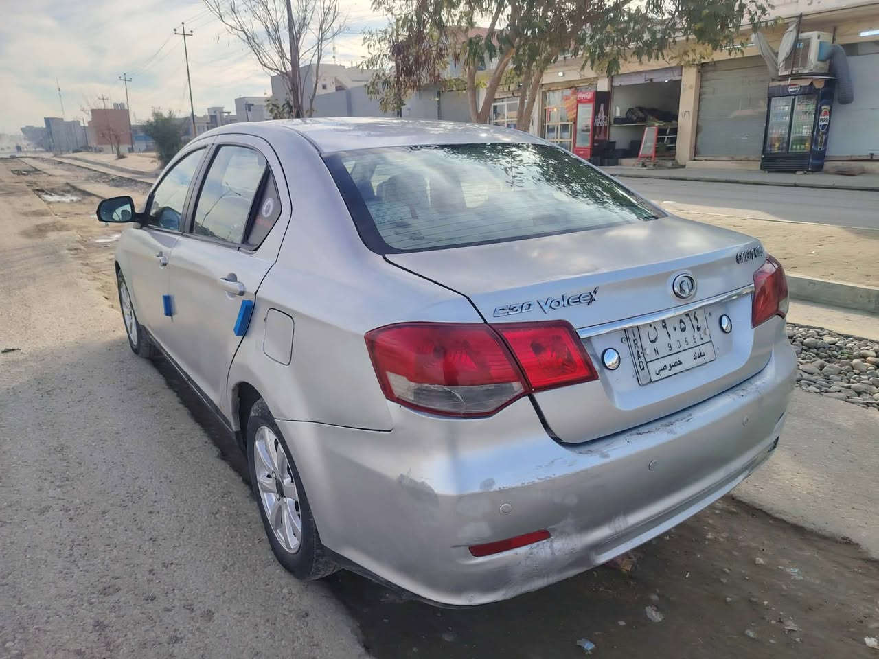 كريت ول فولكس 2012 توماتيك مكينه يارس مصبوغه عام جماليه بدون دواخل بدون ضرر سنويه نافذه لغايه 2027 وكاله عامه مطلقه بأسمي شرط التحويل بالموصل السعر (42)
وبيها مجال 
مكان السياره (موصل )
(جانب الايسر )
ممتواحد ع النت. اتصل بيك خير وتدلل
***********
