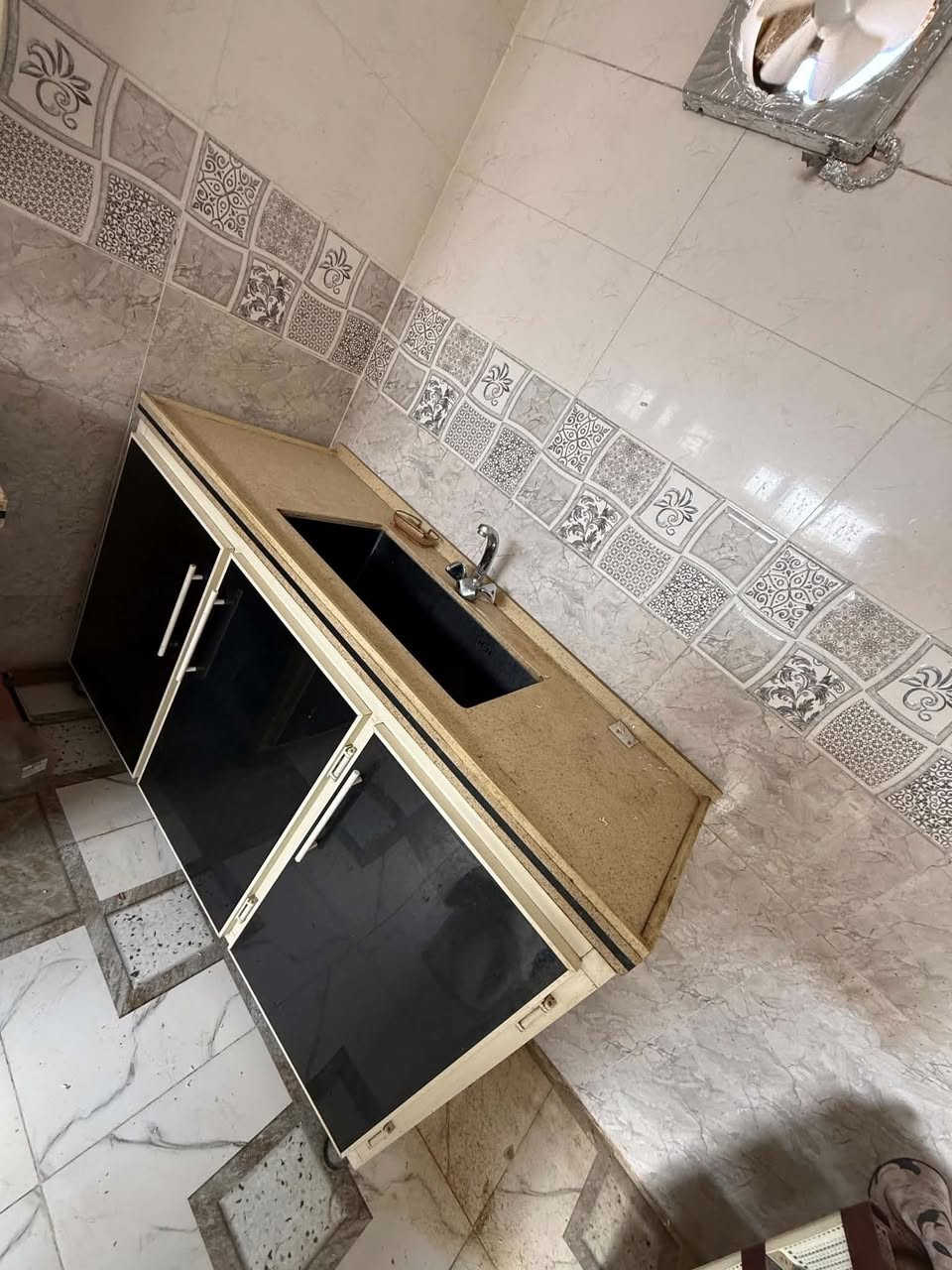 غراض للبيع
غرفة نوم
كاونتر
كيزر
ميز طعام وياه ٢كراسي


**إذا كنت صاحب هذا الإعلان وتريد حذفه لأي سبب، رجاءا أرسل رسالة إلى الدعم الفني**