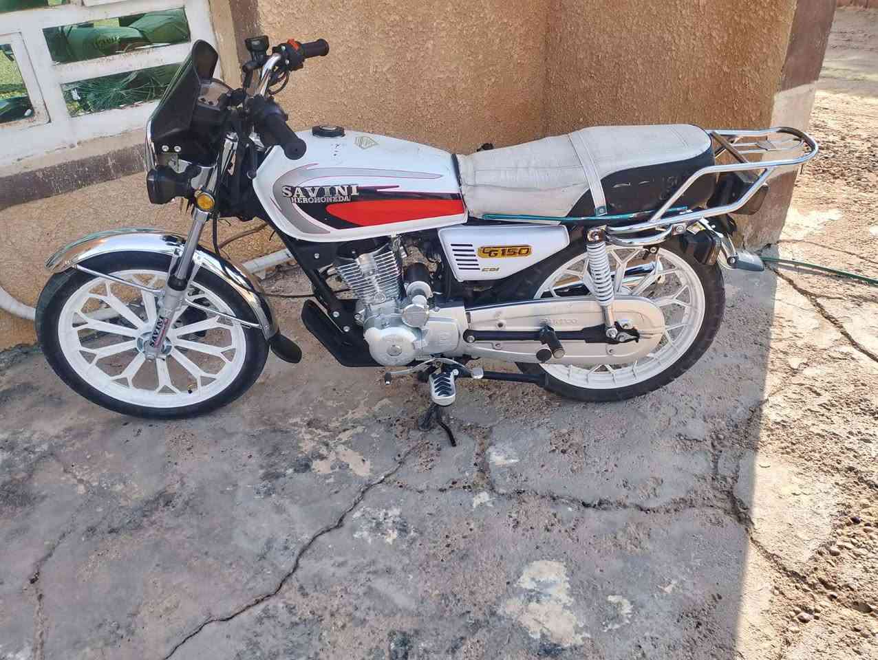 للبيع موديل 24 اوراق منفيس محرك بلادي ما مفتوح السعر 650 المكان الكرمه
للستفسار ***********
