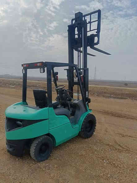 سلام عليكم للبيع رافعه شوكيه متسيو بوشي
السعر70$ وبيها مجال

للستفسار ***********
