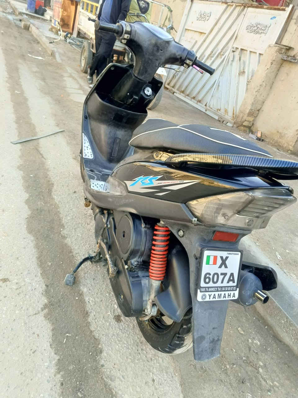 ماكس عدلة ما مفتوح
شرط الفحص
مزودة صالنصة FM
دهن ادريلها كله امزويل
السعر 850 وبيها مجال 
شراي يتصل ويدلل ***********
