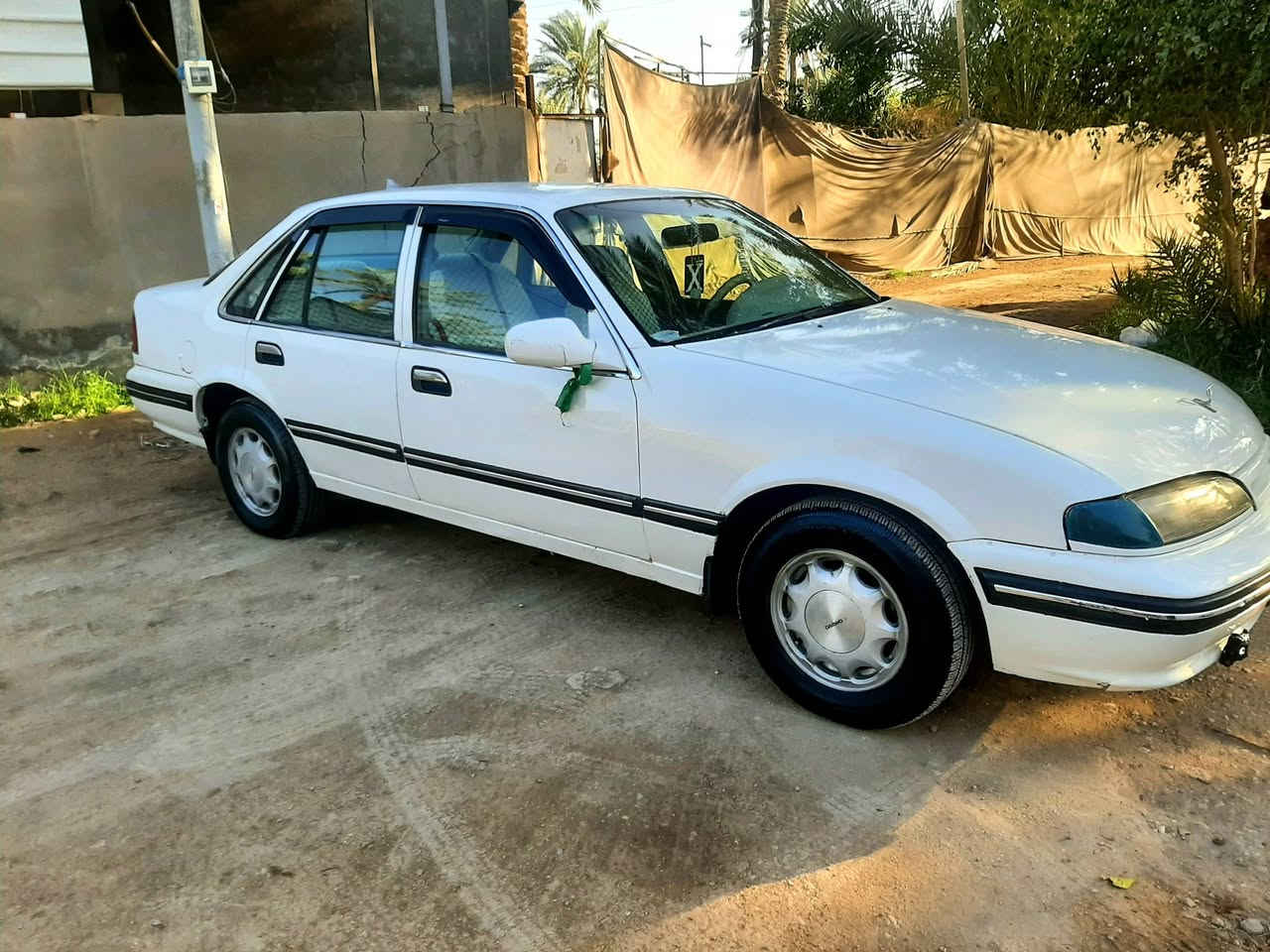 للبيع برنس 93 رقم بابل
تبريد يشتغل كير اوتماتيك مكينه جديده 
حداديه جديده تخم تاير 
كهربائيات مسجل جام كله شغال
داخلها و دوشمه جديده 
السعر 34 ورقه وبيها مجال قليل 
مكانها حله ورديه خارج ***********
