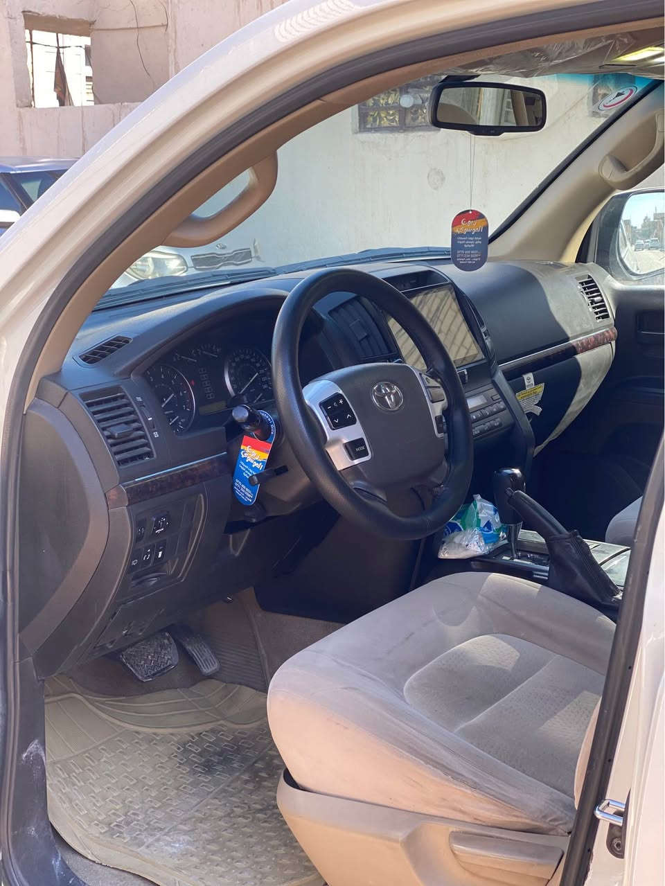 لاندكروز للبيع مديل 2010 رقم اربيل كفاله عامه بدون اي نقص سياره جديده فول مواصفات عنوان كربلاء سعر315 
‭+964 780 313 4180‬ كربلاء, العراق
