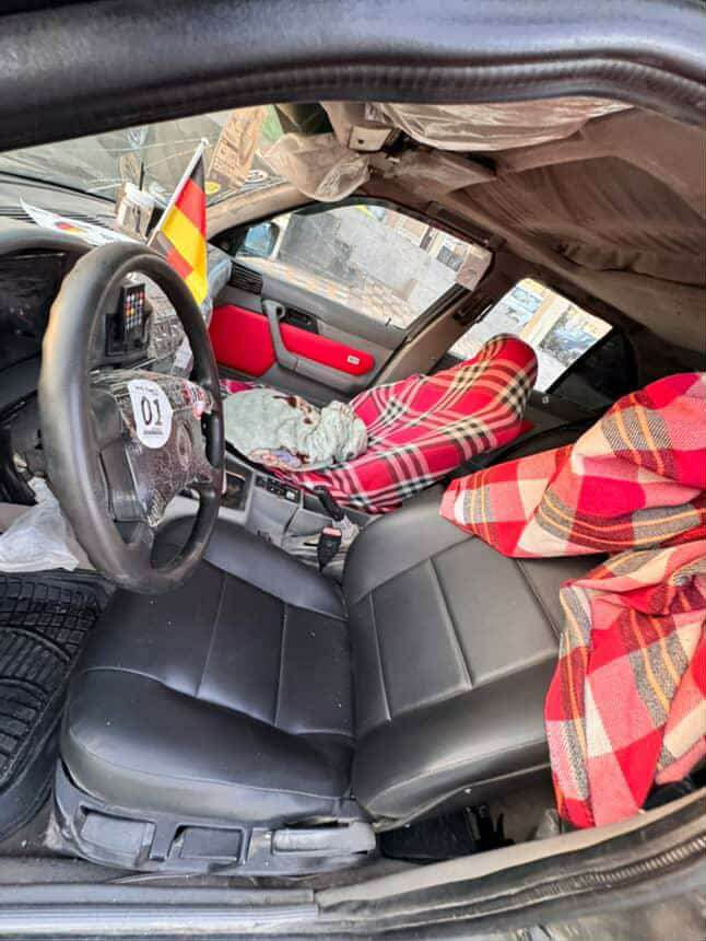 Bmw E34
مەکینە 525 هەفتەیەکە خستومەتەسەری 
ماشەڵا زۆر زۆر بەقوەتەو گێڕعادیە کلاجی سەقەڕی لەسەرە
کوشن جڵدو لایت ئەڵقە دوجام کارەبا سڵاید 
مۆدێل 1994
سەیارەکە علوجە ماڵی مەدەنیو دزیاری بەشەرت
چورتایەی تازەی لەسەرە
دەعامی پێوەیەو سەوتی ساڵۆنسای  بیلادە
 ئاڵوگۆڕو قیستو قەرزم نیە 
سعری 19گەڵایە
تکایە موشتەرینی نامە مەنێرە لەگەڵ ڕێزم
0772 105 6756 السليمانية, العراق
