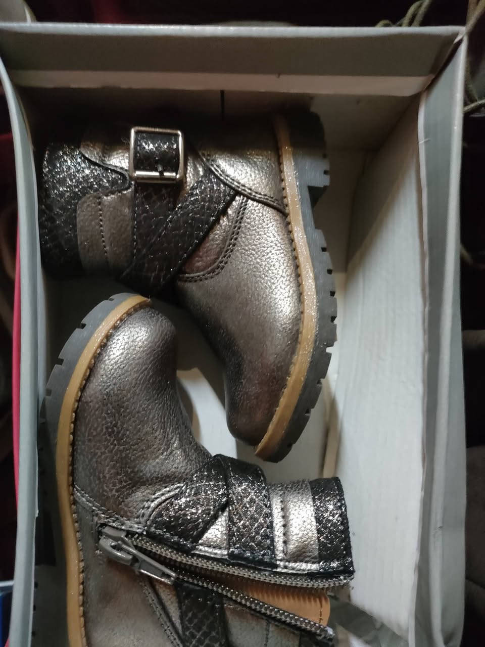 ‏‎ئێستا لە کاڵای ئەوروپی ئێلا   بالەی ئەوروپی ئێلا _هەموو بابەتێکی تازەی ئەوروپی بە سیعرێکی زۆر موناسب  بەردەستە 🌹

‏‎بۆ داواکردن یان زانیاری زیاتر لەسەر کاڵاکانمان سەردانی پەیجی بالەی ئەمازۆن بکەن

‏‎یان پەیوەندی بکەن بە 
‏‎واتس ئەپ ***********

‏‎سەردانمان بکەن و چەندین کاڵای جیاواز و ناوازە ببینن✋
کاتی نان خواردن  و بانگ لە دوکان نابین 💐
 لەسەعات حەوتی شەو تا 11 شەو     لە ڕەمەزانی پیرۆزدا بەڕۆژ دوکان کراوە نییە 
‏‎ناونیشان👈 : سلێمانی ـ سەروەری ـ پشت بەنزین خانەی بینایی  ـ لەنێوان مزگەوتی حاجی احمد دارتاش و جەوازەکە بەرامبەر درگای ئامێرسازی مروروی کۆن 

‏‎گەیاندنمان هەیە
‏‎ناو سلێمانی ٣ هەزار
‏‎هەولێر ٥ هەزار
‏‎سەرجەم ناوچەکانی تر ٥ هەزار
توصیل موجود کافە محافظات العراق
