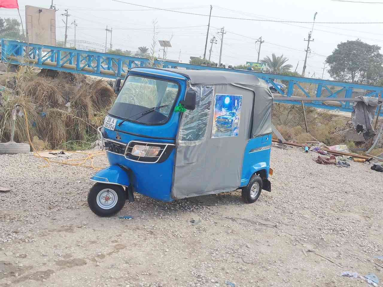 سلام عليكم تكتك البيع موديل 20 رقم وسنويه مكينه خمسه وعشرين برغي ما مفتوح بيهه الغد عله البارد مو هواي سعر خمس ونص وبيهه مجال حك اجي ستفسار رقم ***********
