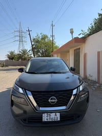 للبيع - نيسان روج موديل 2023 موديل: 2023 • المحرك: 1500 سي سي تيربو • ...