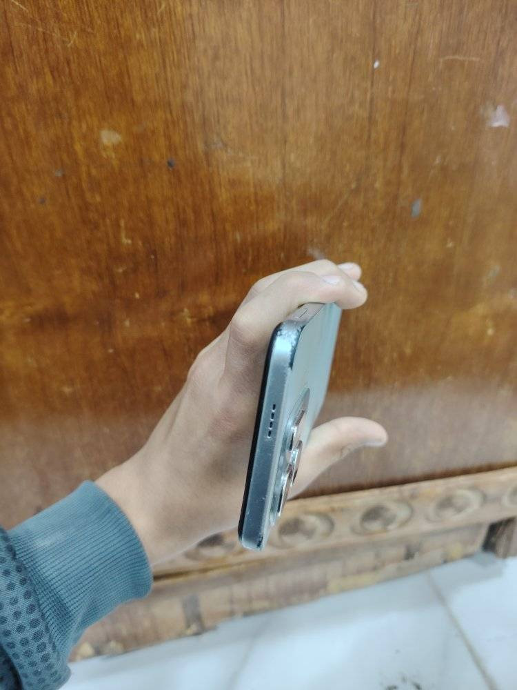 السلام عليكم
انفنكس هوت 50 i
ذاكرة 256 رام 4+4=8
فول جامه بيها فطر مايثر نضيف
مامفتوح
سعر 110 بي مجال


**إذا كنت صاحب هذا الإعلان وتريد حذفه لأي سبب، رجاءا أرسل رسالة إلى الدعم الفني**