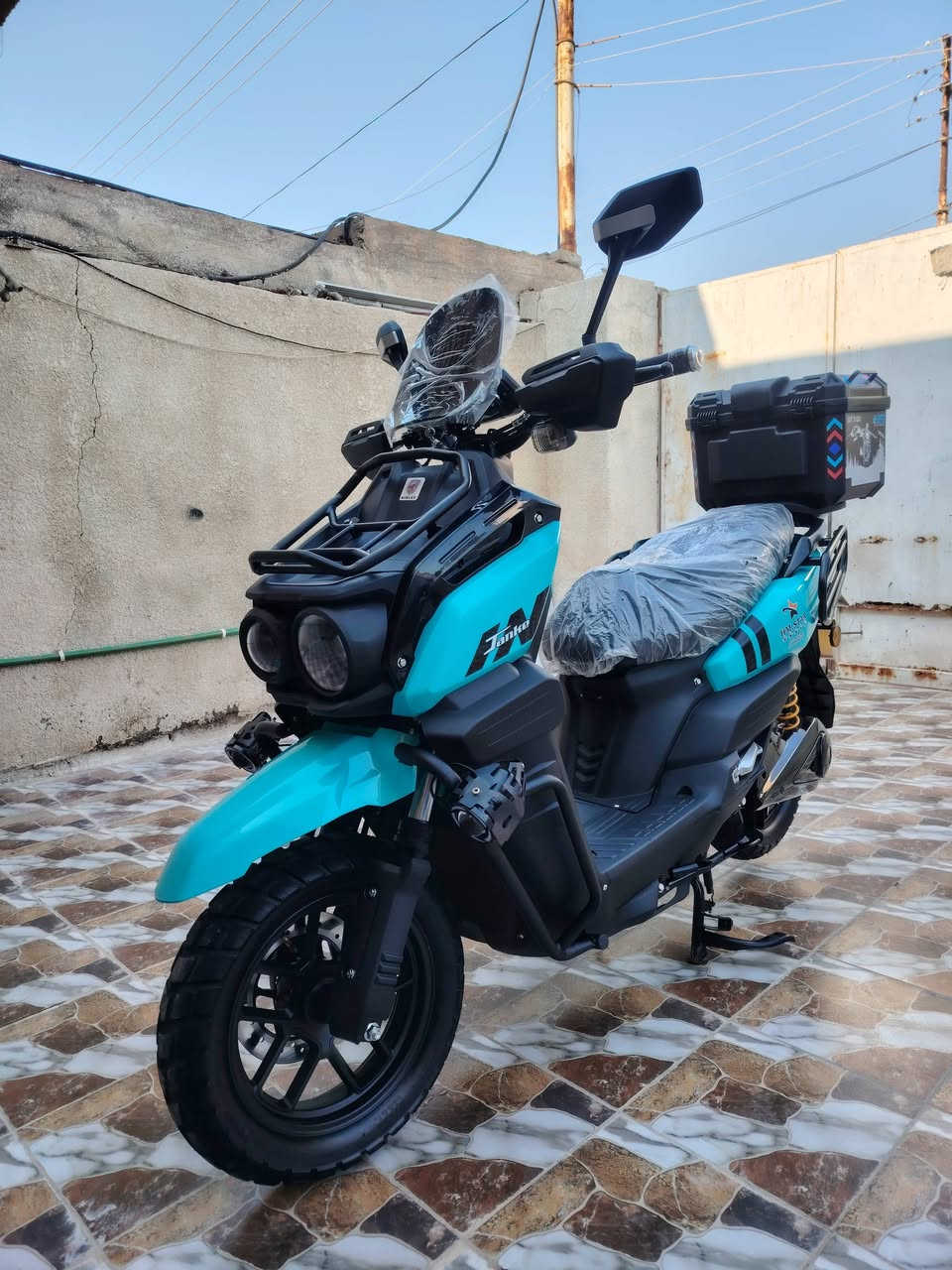دراجة اباتشي للبيع موديل 26 استخدام قليل  كَير اربع سرع ونظام سبورت وشاشة اعطال وباقي الموصفات معروفة
 ***********
السعر مليون و100 وبيها مجال بسيط.

