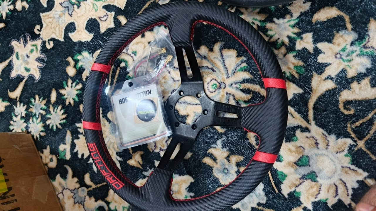 🔥 مزاد قطعتين للمهتم
🚗 القطع مثل ما موضح بالصور
💰 يبدأ المزاد من الان : (اكتب سعرك)
⬆️ البيع لأعلى سعر
❌ التعليقات غير المناسبة تنحظر


**إذا كنت صاحب هذا الإعلان وتريد حذفه لأي سبب، رجاءا أرسل رسالة إلى الدعم الفني**