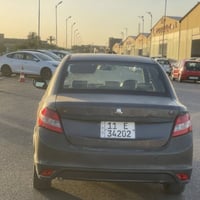 سلام وعليكم خوان سياره ساينا موديل 2019 سياره جاهزا بعنا كلمه سياره بي...