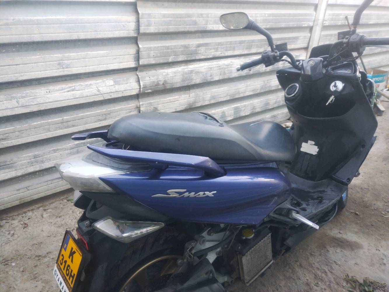 سلام عليكم  
ماجسته اس ياباني رمبة
خطين بانزين 
2018 
العنوان بغداد الكراده
السعر 10ورقات قابل للتفاوض 
الشراي ايخابر
للتواصل ***********