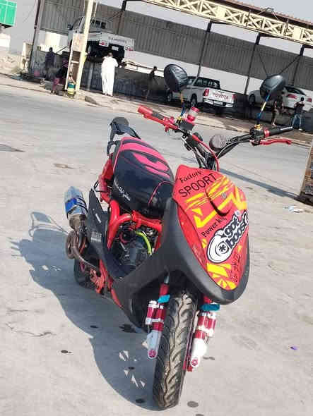 ماكس للبيع مستعجل السعر 450 الف بيهة مجال قليل للشراي فقط الدراجه تعبان عليهة بس تعمير ذبيت عليهة ٤٥٠ الف الله شاهدد

كله من بغداد دراجه مفتوحه بوشه ٤٩ تواصل علئ هذا الرقم *********** وا  واتساب موجود عله نفس الرقم مكاني الصويره
