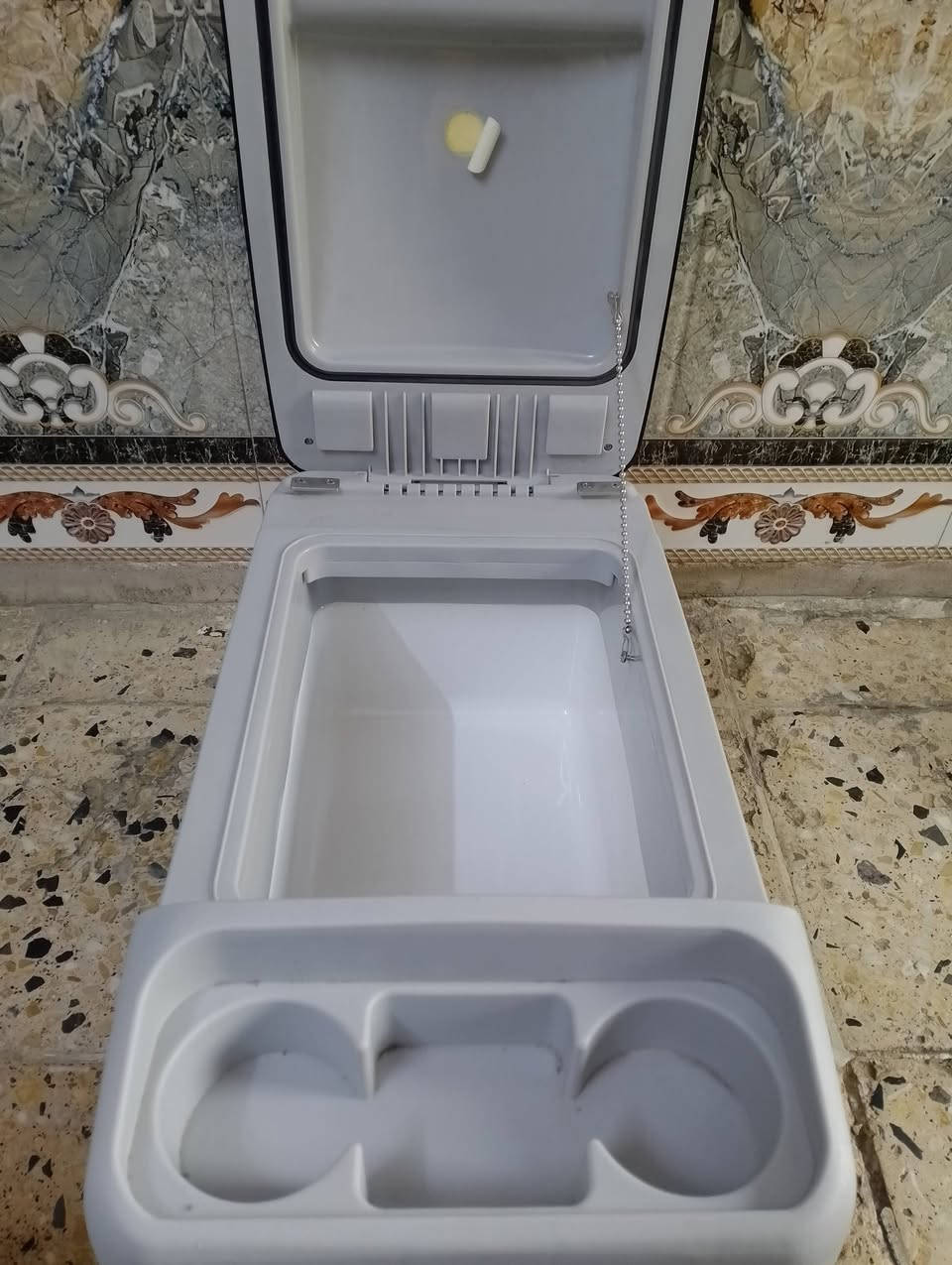 ثلاجه مال سياره شغاله بيه نقص كيبل على اول تم 20


**إذا كنت صاحب هذا الإعلان وتريد حذفه لأي سبب، رجاءا أرسل رسالة إلى الدعم الفني**