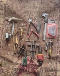 الغراض للبيع للاستفسار علرقم هاذة٠٧٧٠٠٠٢٣٥٦٩