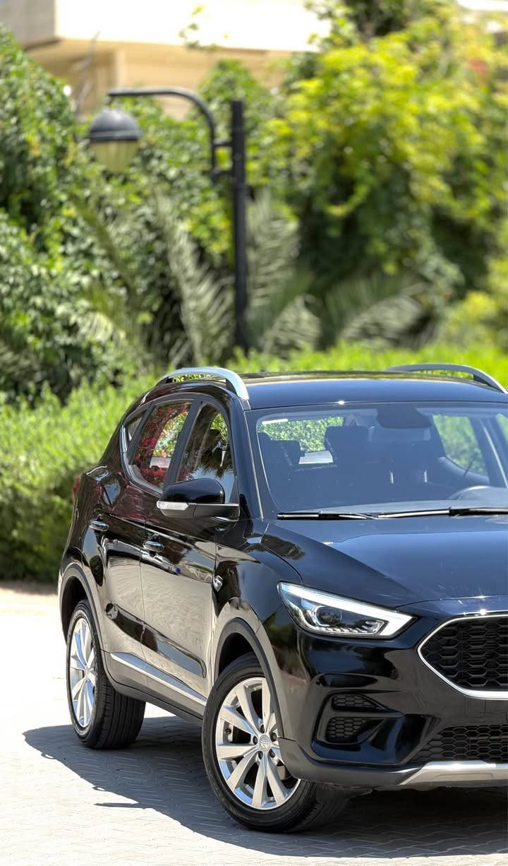 Mg  ZS 2023 
مواسەفات ستاندارت بەسمەو ئۆتۆ هۆلد تراکشن کۆنترۆڵ 
ویل کرۆم تبرید مەرکەزی تحدیت سرعە سوکان ڤۆلیم 
ئاوێنە کارەبا  
دوپەڵەی بچوکی بۆیاخە سۆنەرم داناوە 
سەیارەکە بەناوی خۆمەوەیە 
ماوە رۆشتن /٣٣ کم 
سعر /١١٩ مامەڵەیەکی زۆر کەم 
ژم/***********
ژم/*********** السليمانية, العراق
