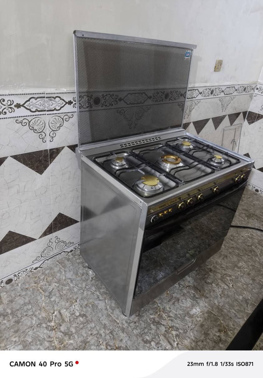 طباخ باله شرط شغل كريازي ناصريه قرب سجن الاصلاحي رقم ***********
