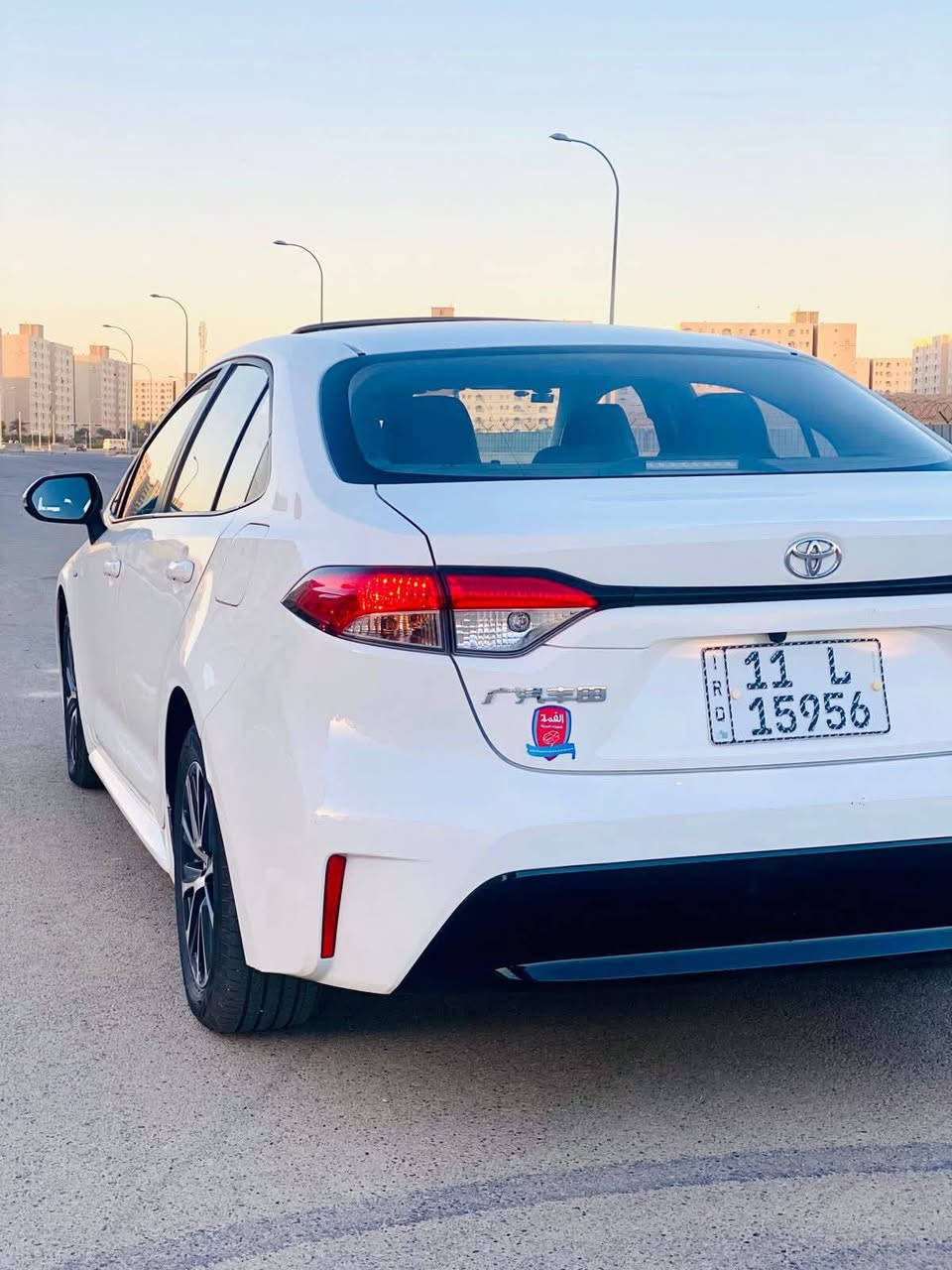 السلام عليكم للبيع كورلا شكل امريكي 2024 ماشيه 32 سياره نضيفه استعمال شخصي مكفوله عدى طخه بسيطه اسفل الجاملغ الخلفي فول مواصفات فتحه كشنات حمر
مكاني بغداد الجديدة السعر 148 
لاستفسار ***********
