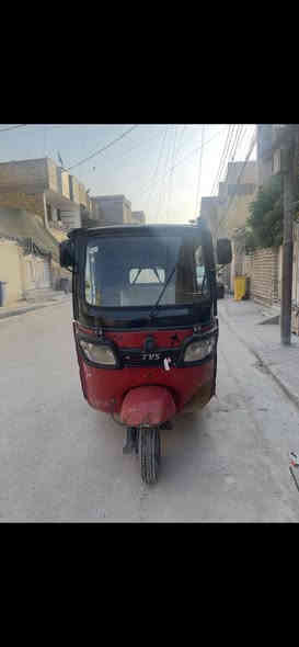 تكتك تي في اس موديل2018 اوراق كامله مكينه 2022جديده ما مفتوح بيها برغي كسر جيس تيارات نضيفه كهربائيات شغاله السعر مليونين و500 وبيها مجال مكاني بغداد الامين الثانيه الهاتف ***********
