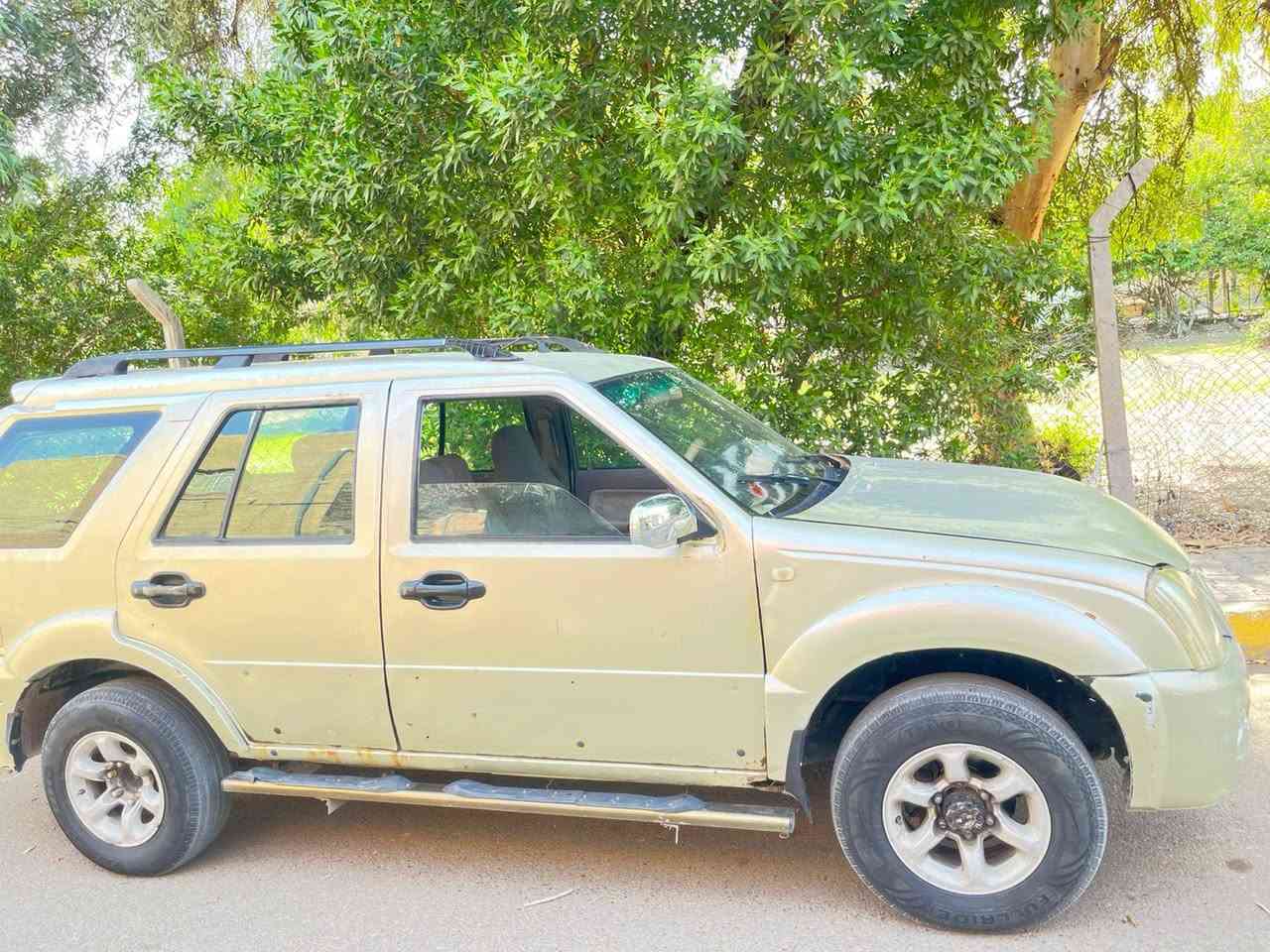 السلام عليكم 
ريد ستار للبيع موديل 2006
سياره خير من الله تخم تاير
صدر جديد السنويه 2030هزه جديد رقم انكليزي 
كير محرك مال مسيبوشي تحويل او وكاله 
السعر (((27))) او بيه مجال 
مكان السياره بغداد الزعفرانيه 
***********

