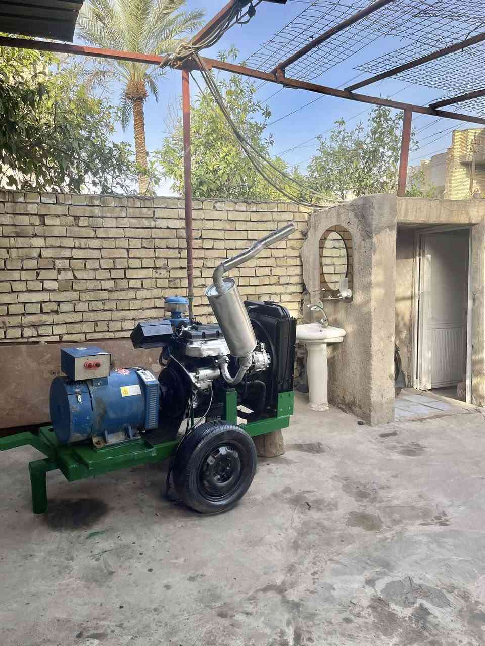 للبيع مولد كيا ٢٧٠٠ نظيفة ٣٠ كيفي سنكل ١٢٠ امبير السعر ١٤ ورقة قفل لاستفسار بغداد ***********
