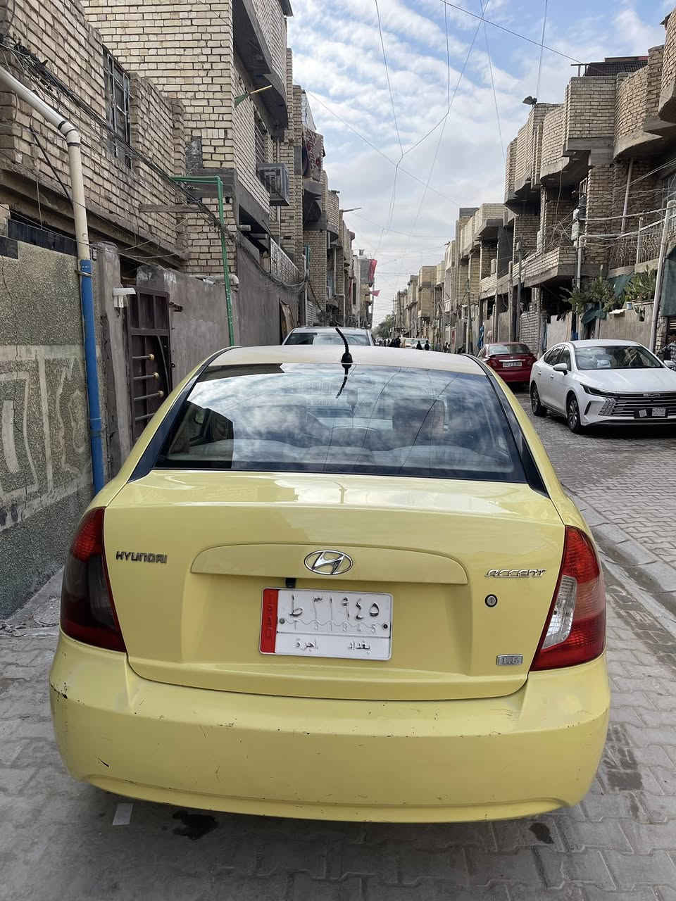 سلام عليكم. اكسنت للبيع موديل 2011 شركه عامه طخه بالجاملغ الخلفي لأيسر والجاملغ لامامي مصبوغ اثر شخط السياره بلاديه ونضيفه شاشه وكامره اصليات لاتصال ع الرقم فقط *********** السعر92. بغداد الشعله
