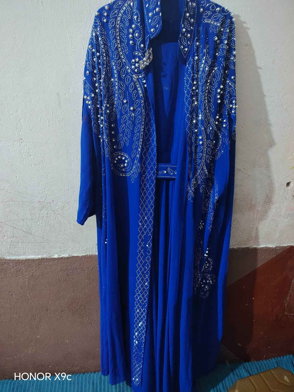 فساتين للبيع باسعار مناسبه جدا وتلبس لحد وزن ٩٠ عندي فيديوات اوضح ادزهن خاص لليريد يتاكد منهن


**إذا كنت صاحب هذا الإعلان وتريد حذفه لأي سبب، رجاءا أرسل رسالة إلى الدعم الفني**