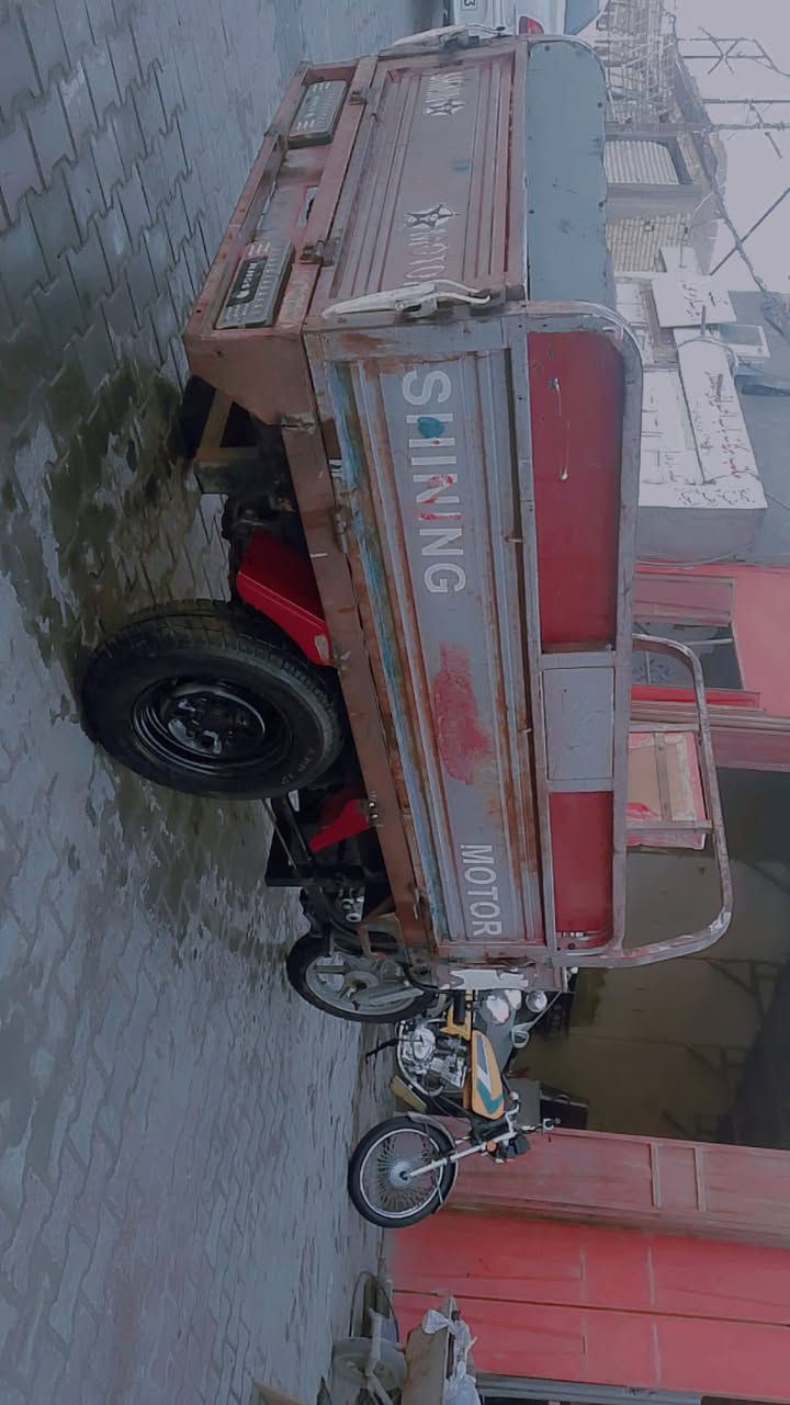 سلام عليكم ستوته لبيع موديل 13ومحرك21ستوته حلوه ونضيفه مال جناي اوراق اصوليه عنوان كربلاء ***********
