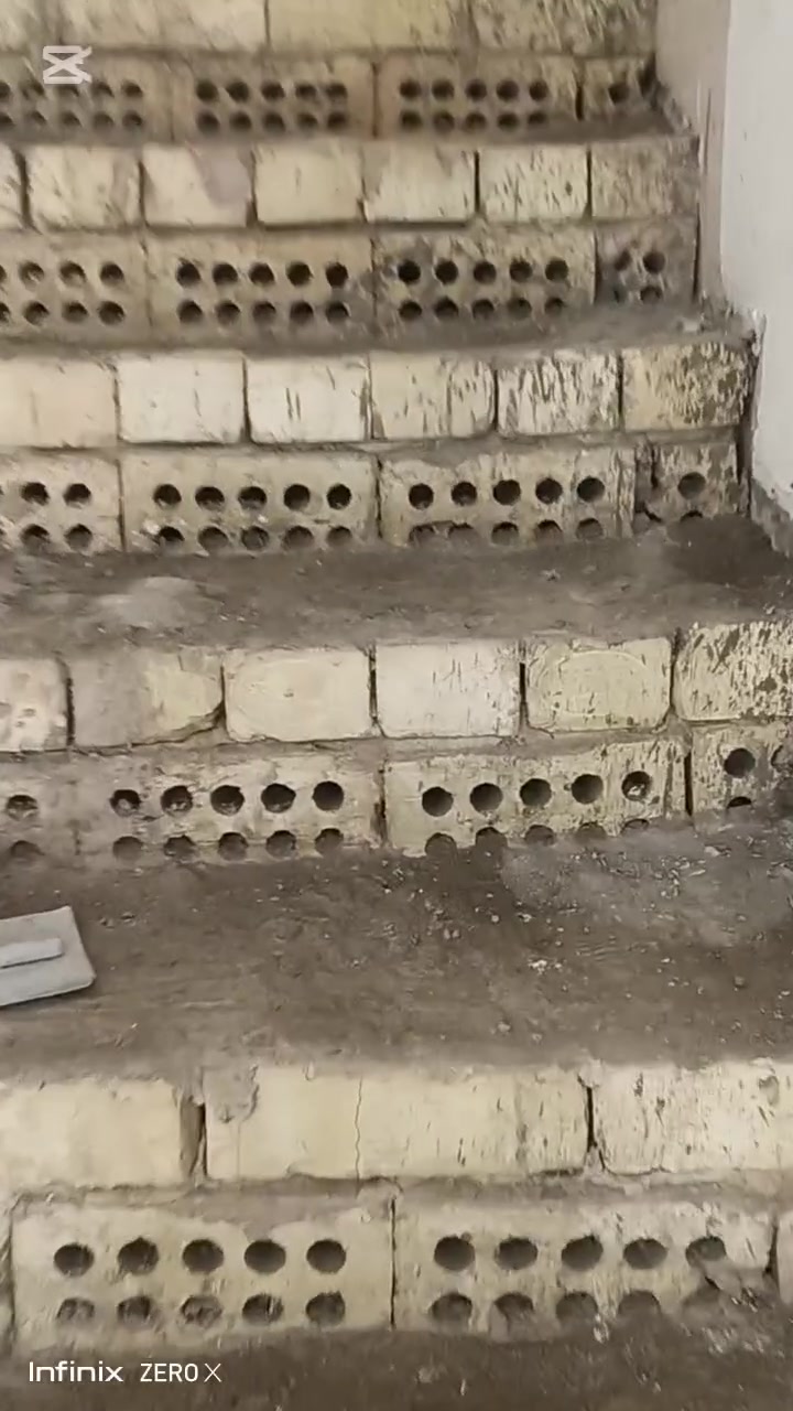 سلام عليكم خلفه سيراميك وكاشي وبورسلين ومرمر ودرج وكادر ترميم كافت انواع الترميم شغل درجه اوله بغداد ***********
