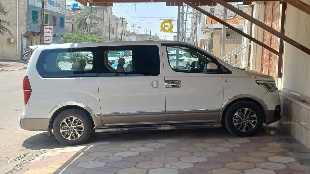 ستاركس مديل 19 اصل 
مسكر خليحي 
سياره جاهزه بأسمي مداور ثاني يوم 
للاستفسار اتصل وتدلل مامتواجد ع الفيس 
***********

