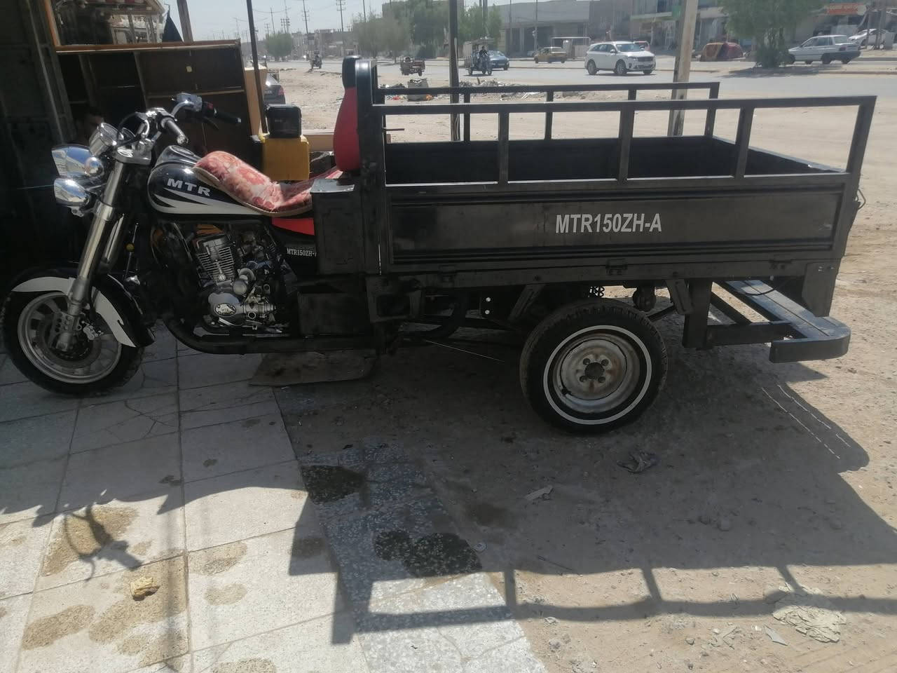 مرحبا شباب ستوته البيع رقم مدور ثاني يوم الأرقام بل مرور ما مستلمهن بسم صاحبي كبل مدور ستوته مديل 19 تعمير 26 كله جديد الله شاهد جهزه الف ما ذب عليه مكاني نجف حي ميلاد *********** سعر مليونين ٢٥٠
