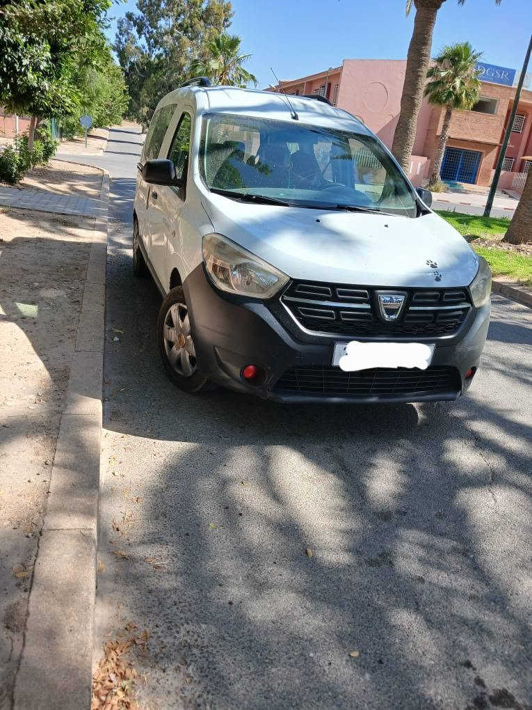 Dacia dokir اليوسفية, المغرب


**إذا كنت صاحب هذا الإعلان وتريد حذفه لأي سبب، رجاءا أرسل رسالة إلى الدعم الفني**