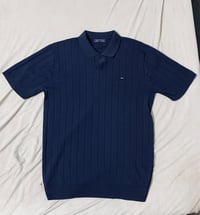 ملابس • توصيل مجاني